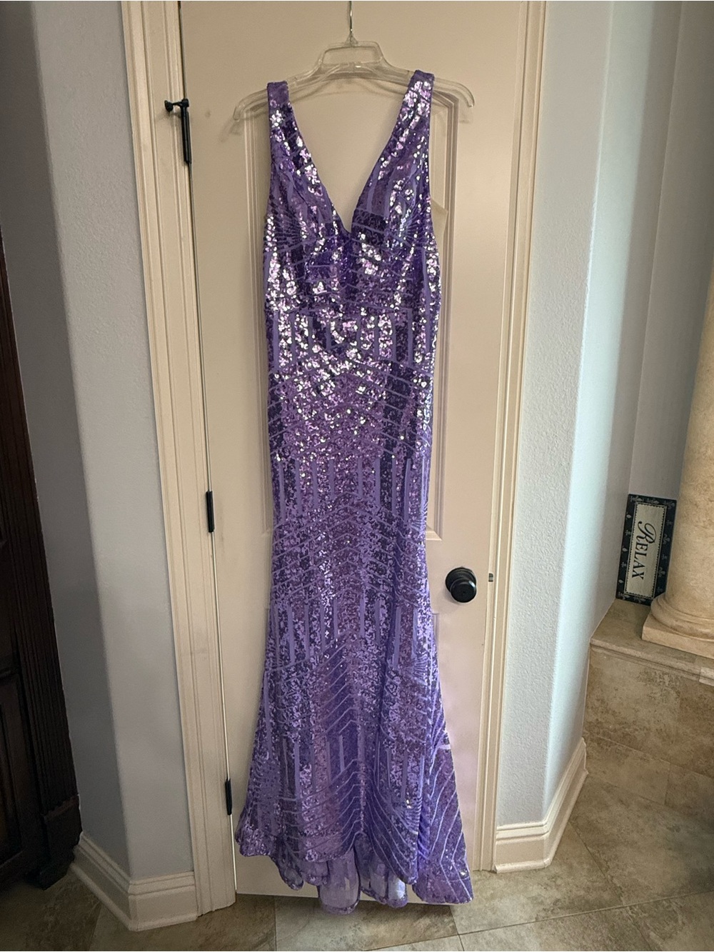 Elegant Lavender Sequined V-Neck Evening Gown